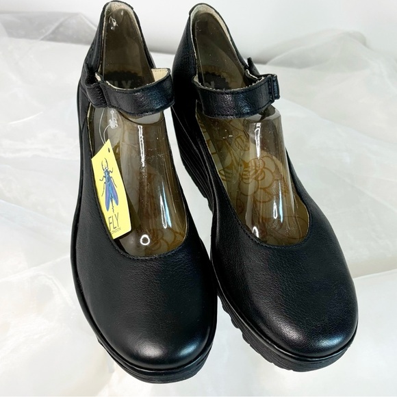 FLY LONDON Women’s Mary Jane Wedge Shoe! Made in Portugal 39 8 81/2
BAWO543FLY - Picture 4 of 13